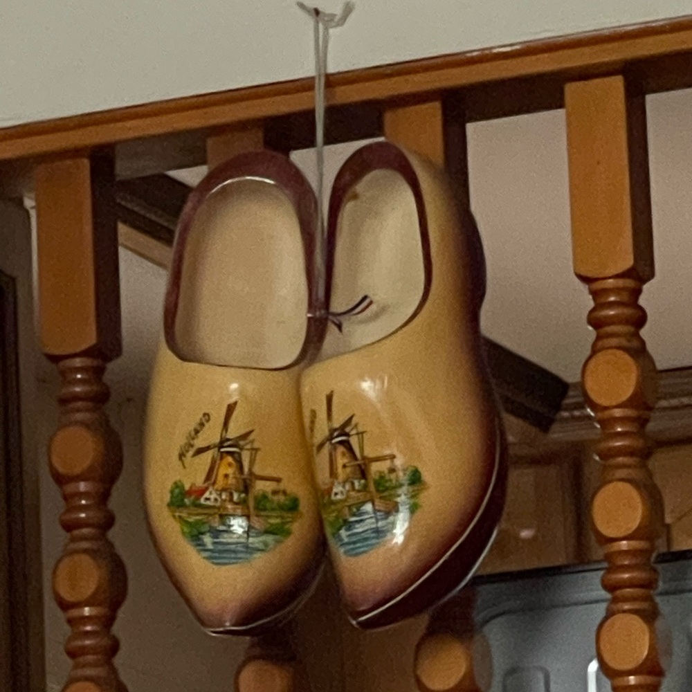 Authentic Dutch Clogs - Picture 2 of 4